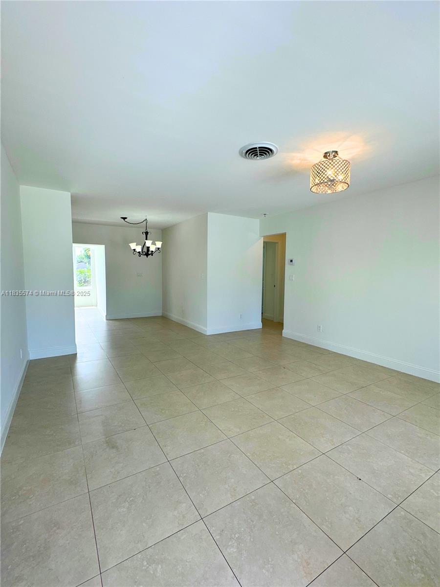 4146 NW 52nd Ave, Lauderdale Lakes, Florida image 3