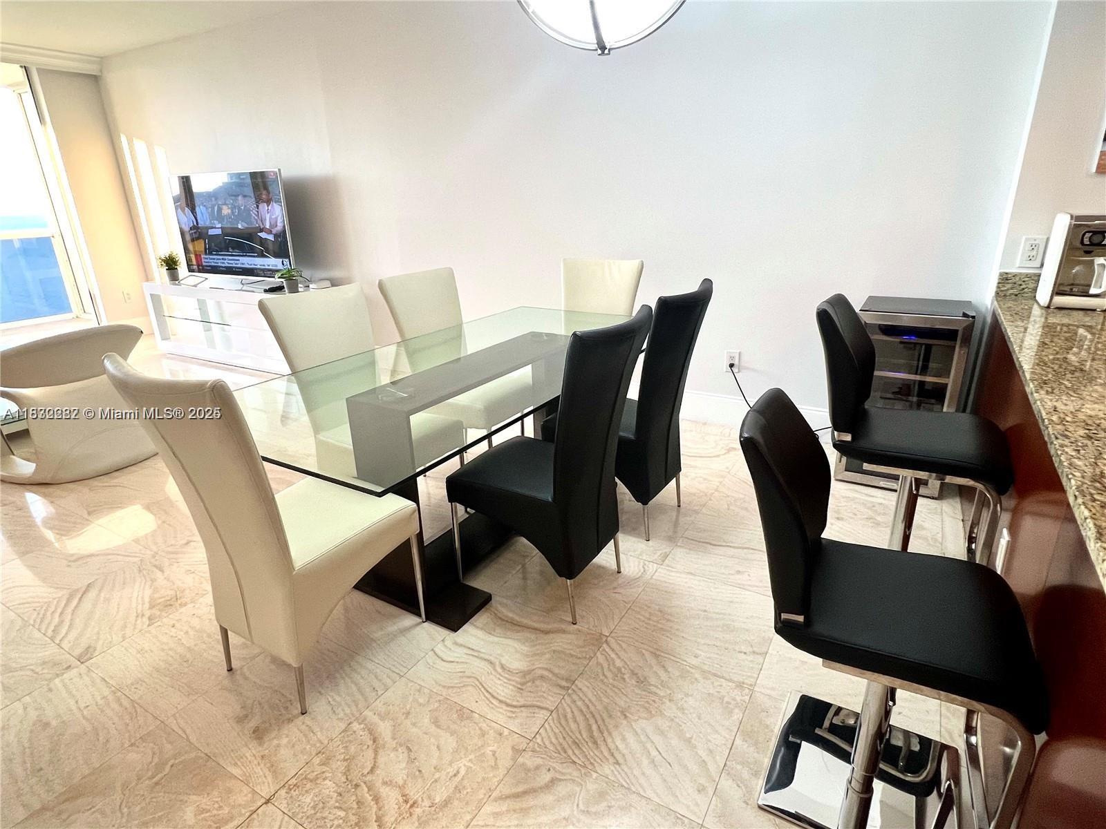 1830 S Ocean Dr #4611, Hallandale Beach, Florida image 4