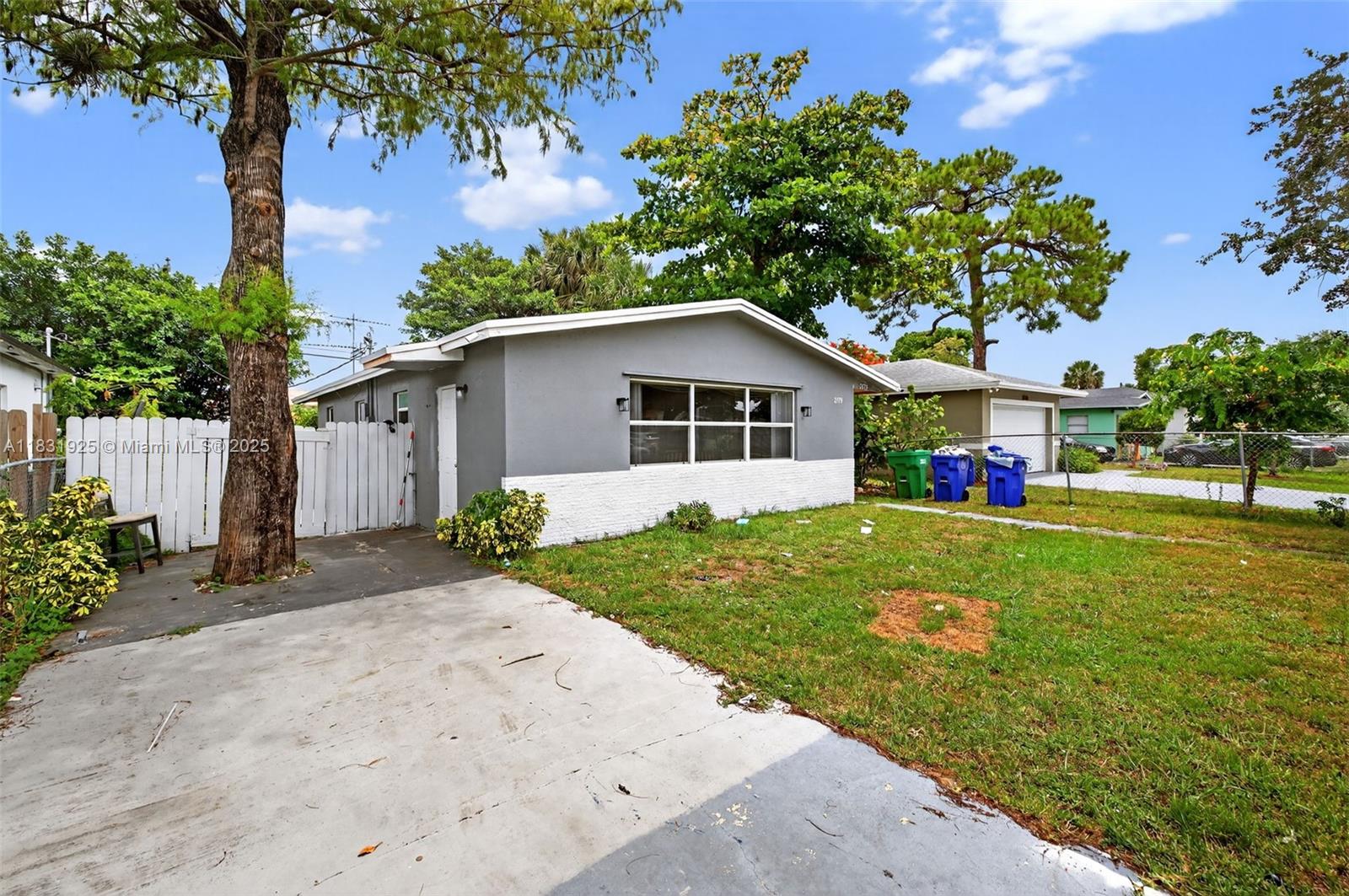 2779 NW 9th Pl, Fort Lauderdale, Florida image 1