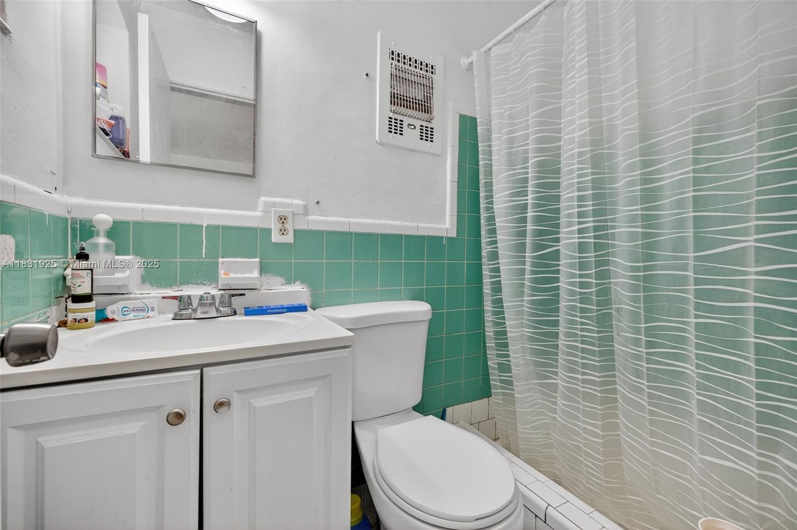 2779 NW 9th Pl, Fort Lauderdale, Florida image 17