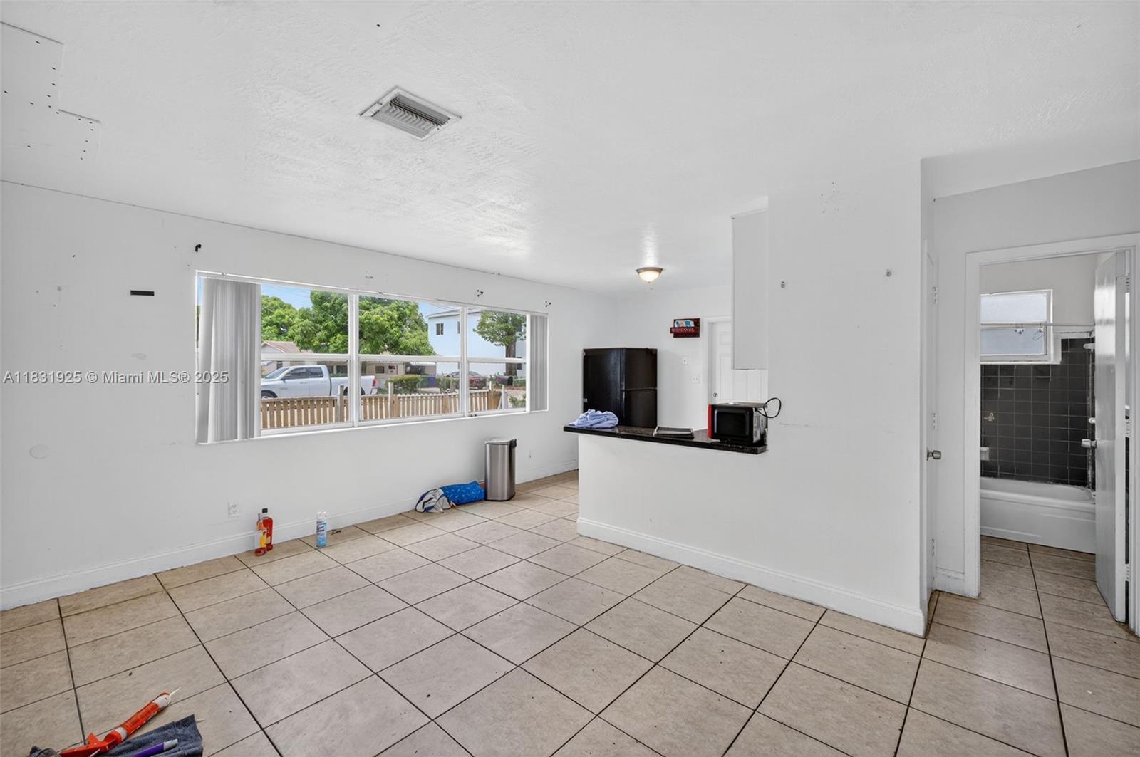 2779 NW 9th Pl, Fort Lauderdale, Florida image 6