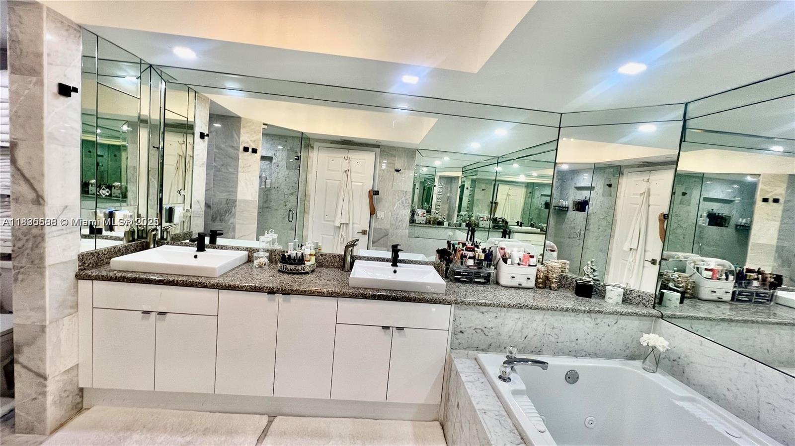 16400 Collins Ave #841, Sunny Isles Beach, Florida image 26