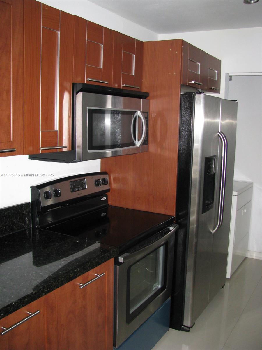 Property photo # 9