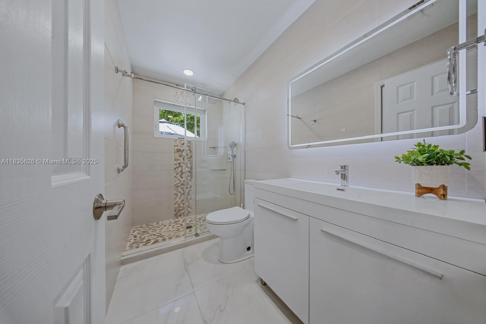 18396 NW 6th St, Pembroke Pines, Florida image 21