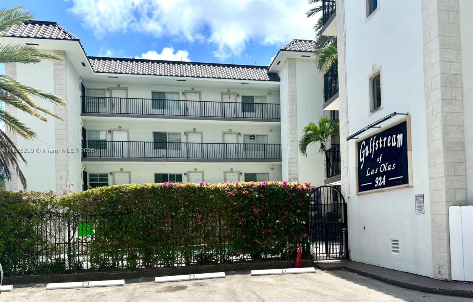 924 SE 2nd St #9, Fort Lauderdale, Florida image 17