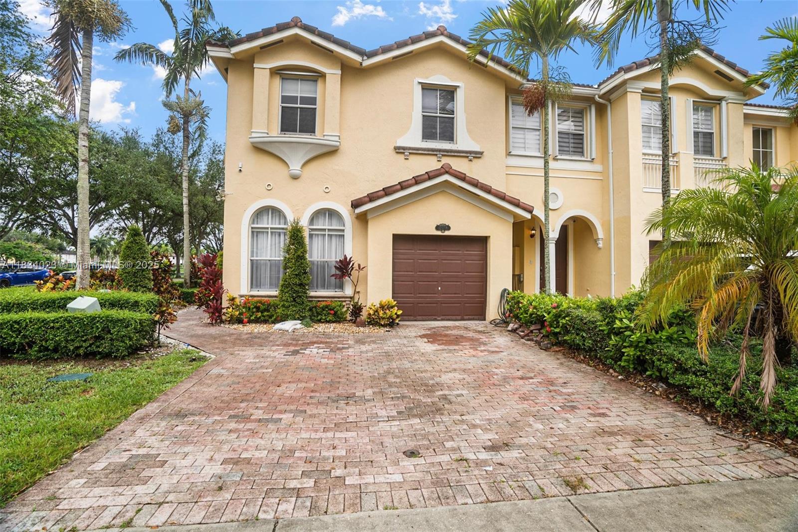 Property photo # 0