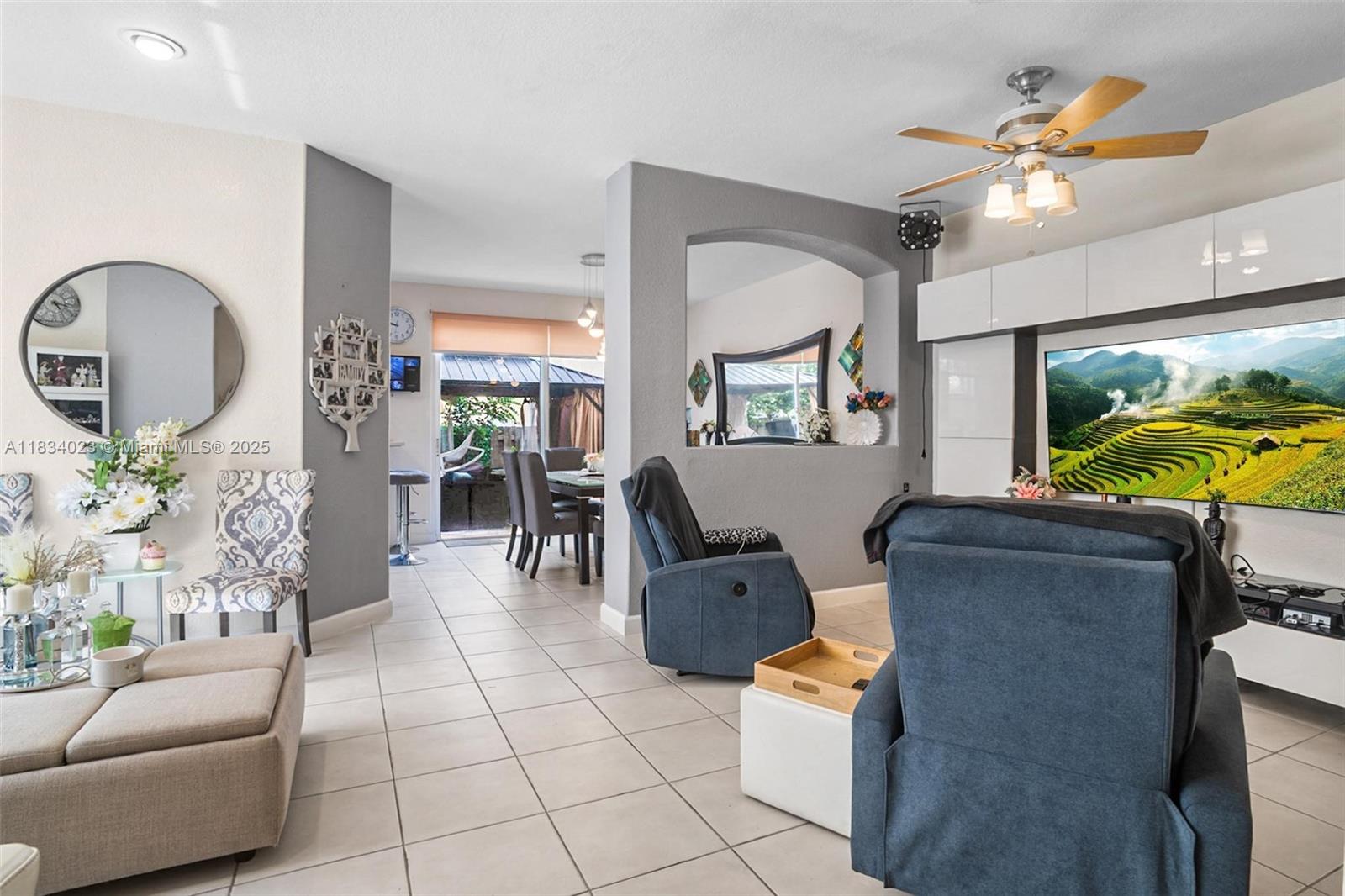 Property photo # 6