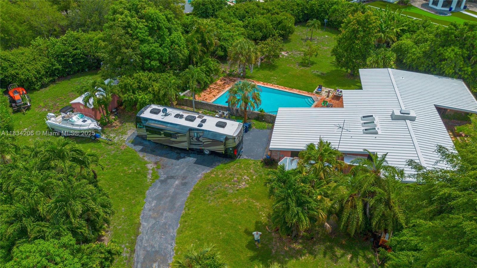 6801 SW 136th St, Pinecrest, Florida image 18