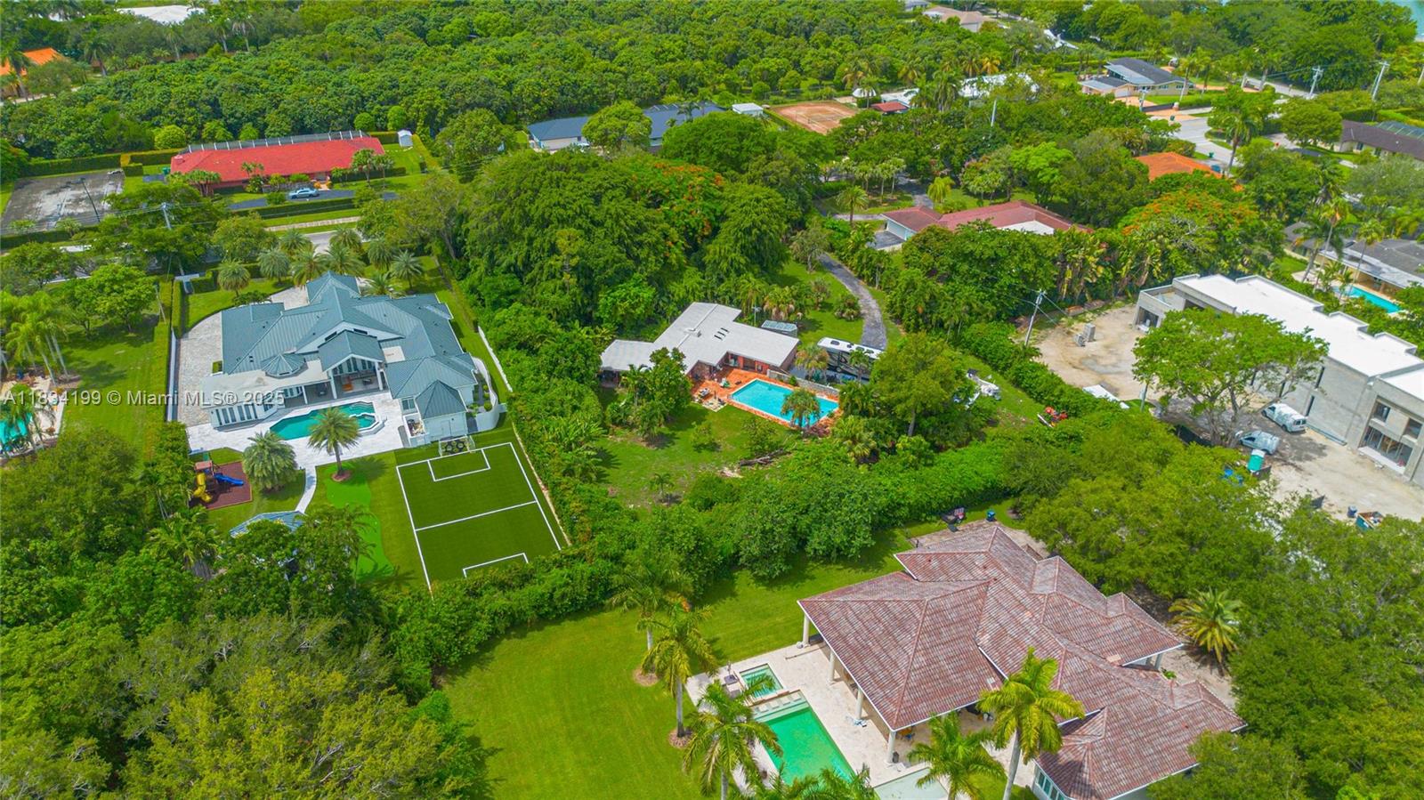 6801 SW 136th St, Pinecrest, Florida image 10