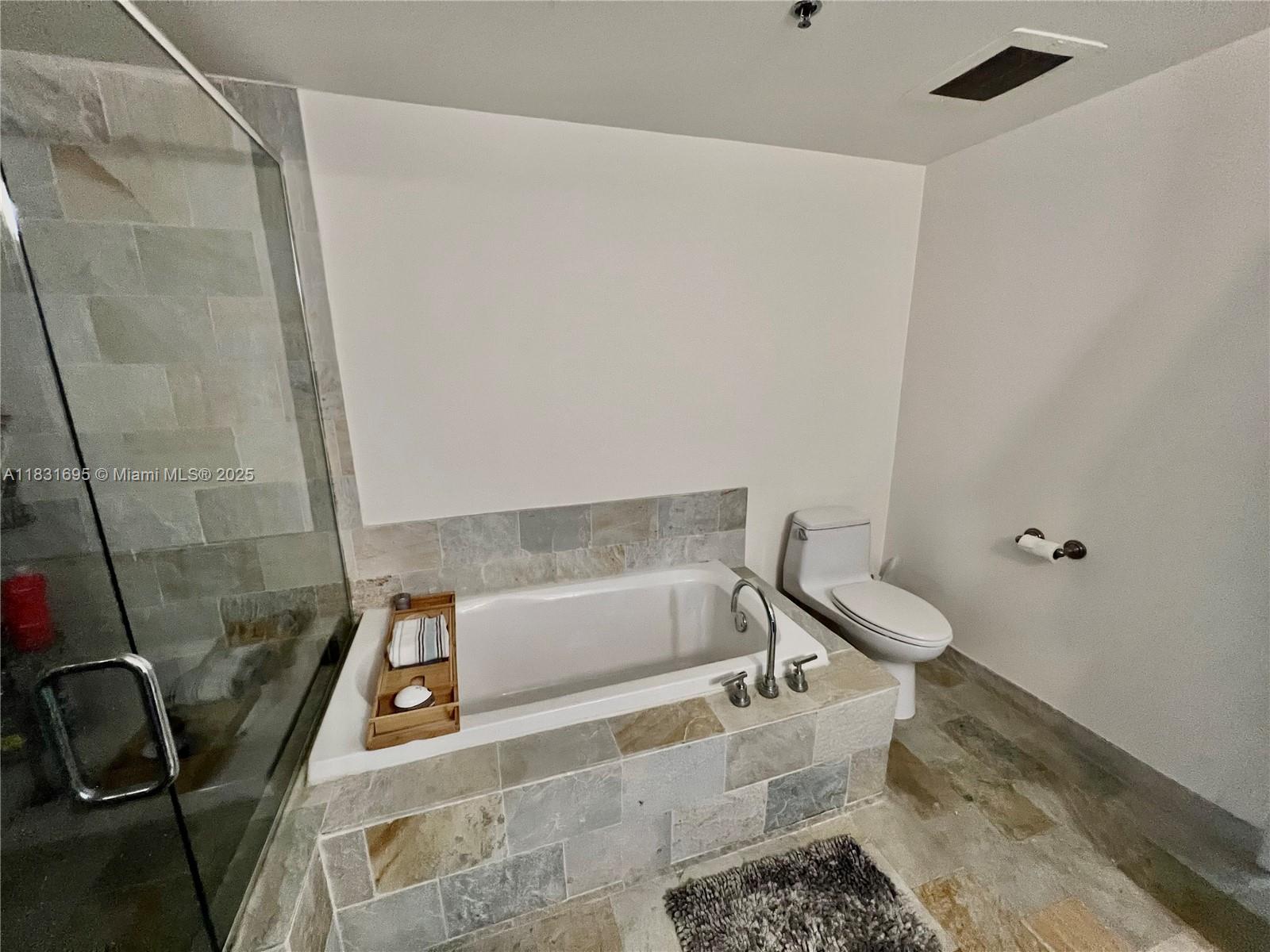 2641 N Flamingo Rd #605N, Sunrise, Florida image 17