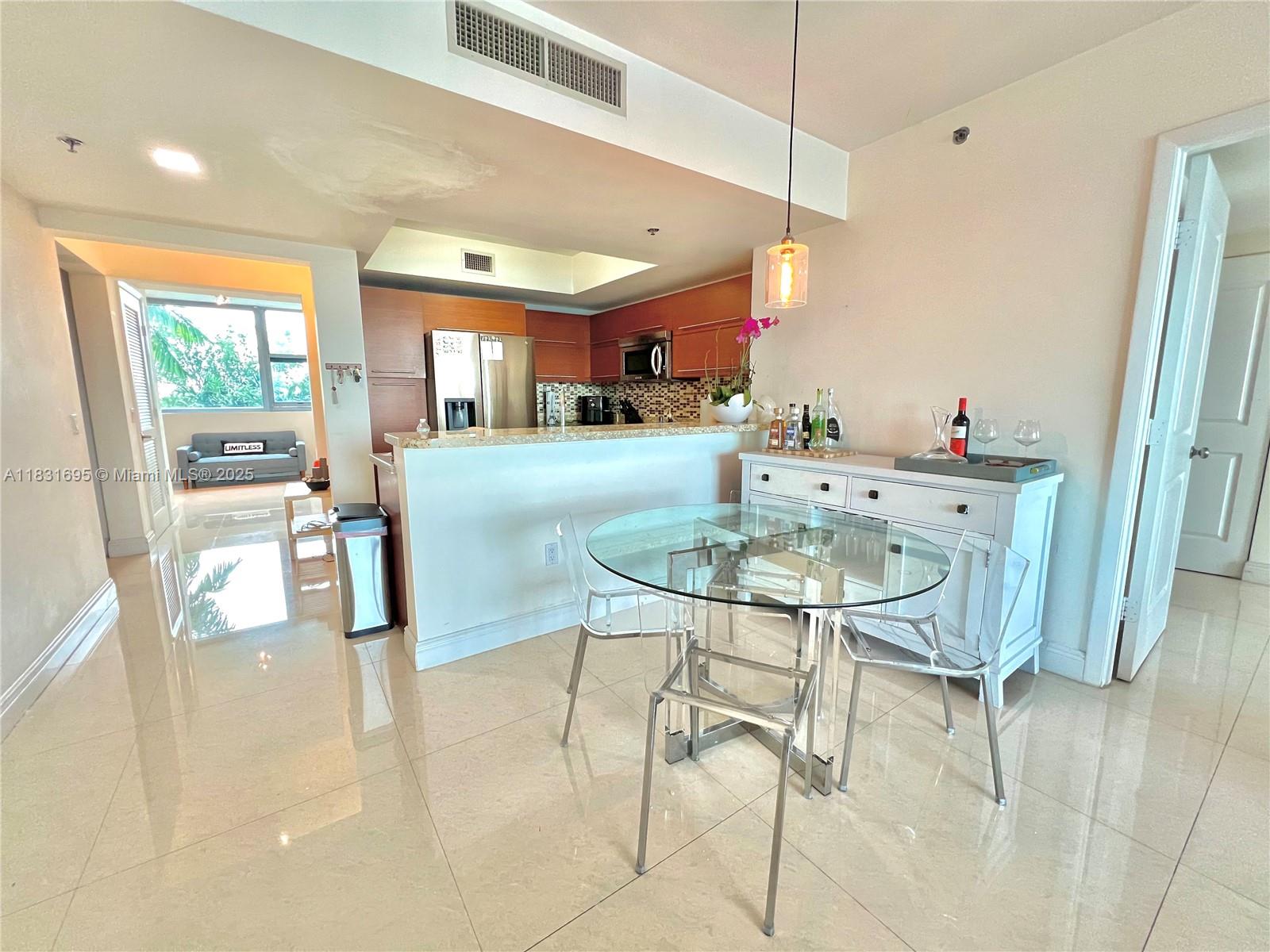 2641 N Flamingo Rd #605N, Sunrise, Florida image 5