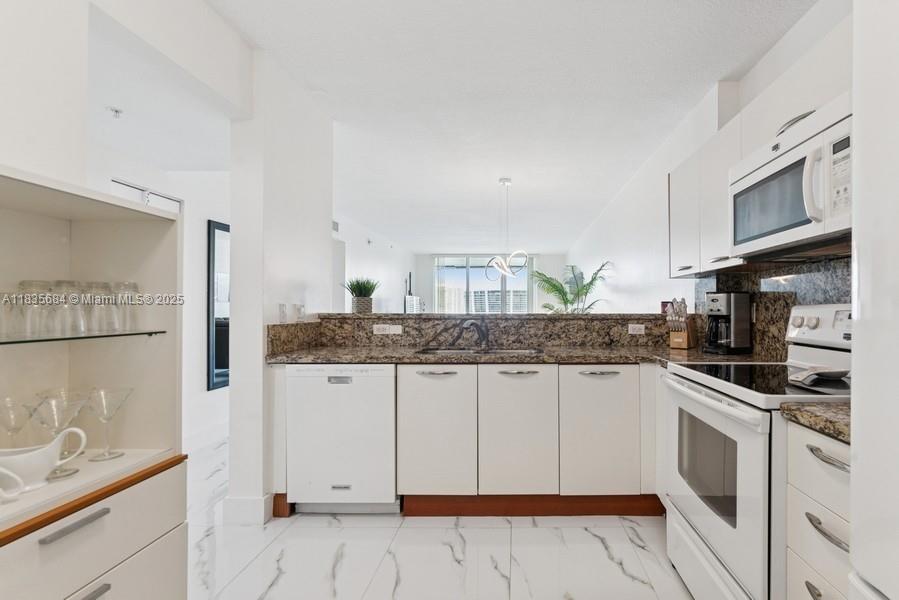 18100 N Bay Rd #1108, Sunny Isles Beach, Florida image 10