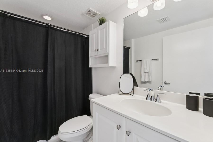 18100 N Bay Rd #1108, Sunny Isles Beach, Florida image 20