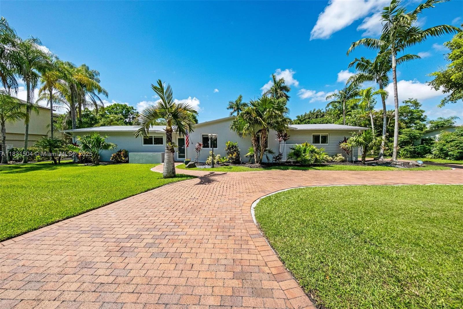 9720 SW 140th St, Miami, Florida image 1