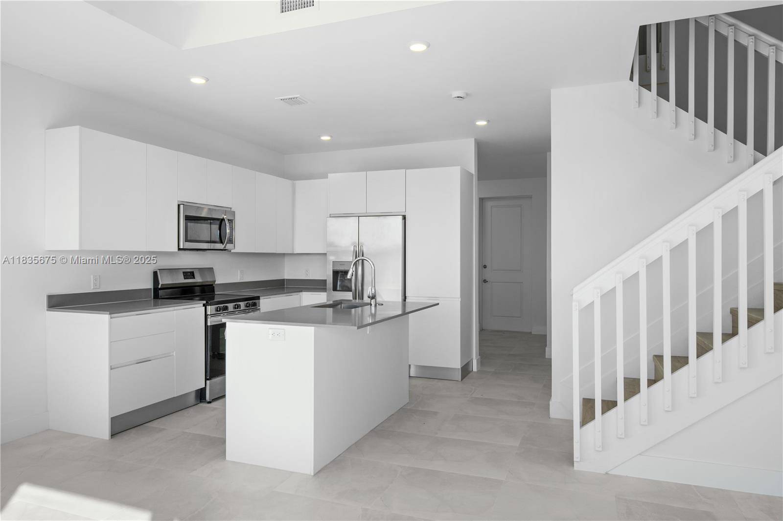 Property photo # 5