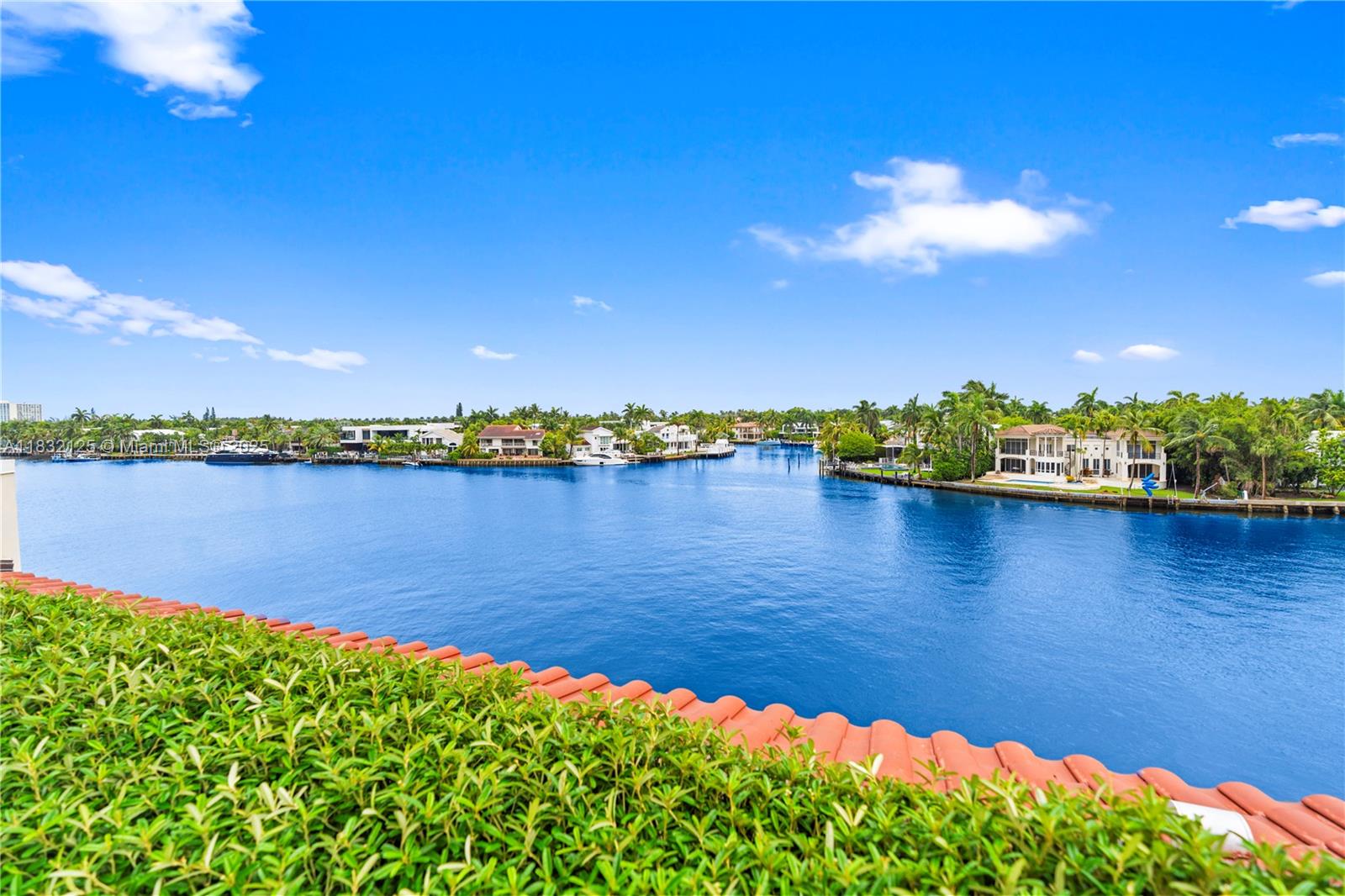 20191 E Country Club Dr #407, Aventura, Florida image 30