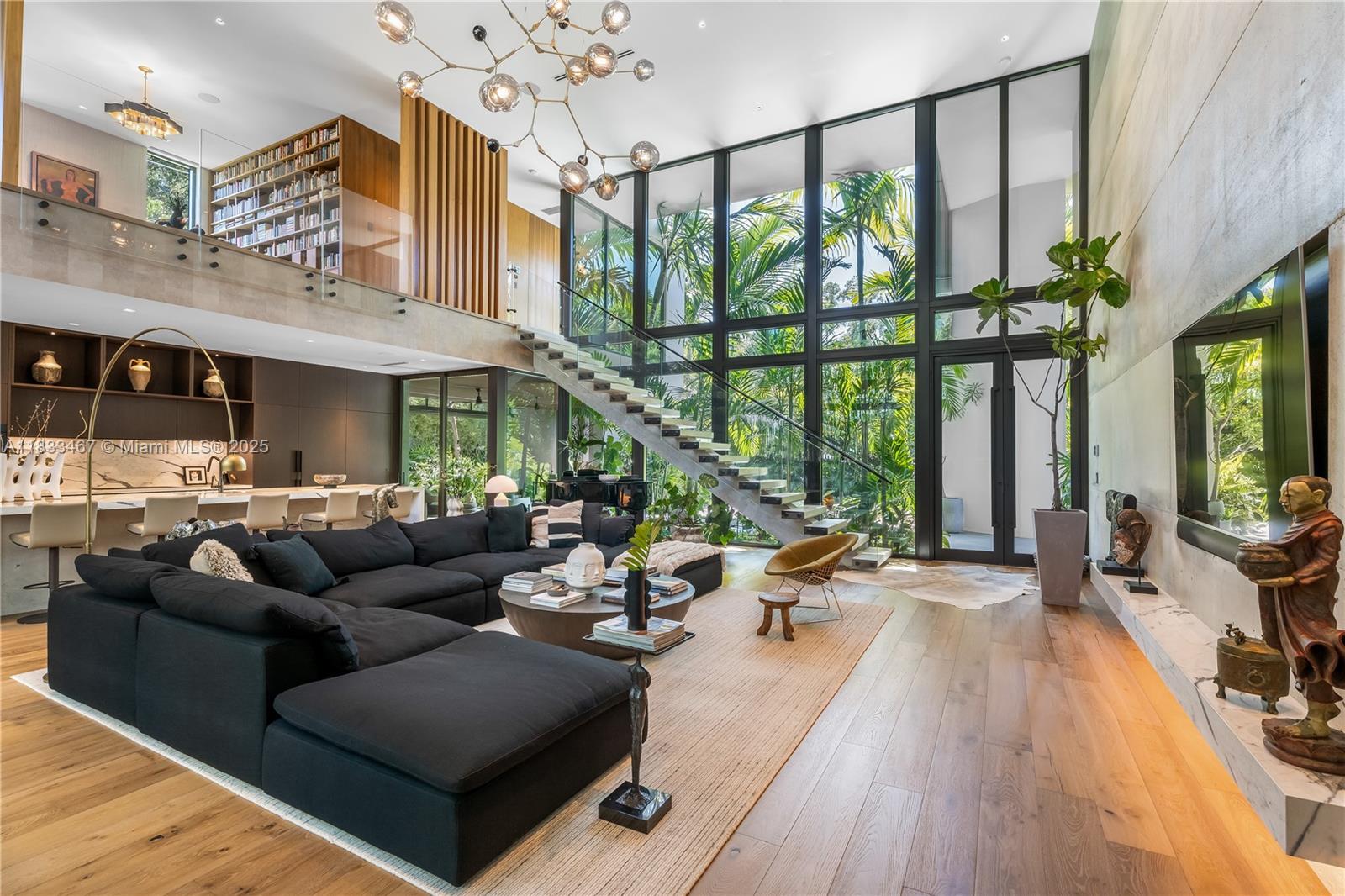 3910 Battersea Rd, Miami, Florida 33133