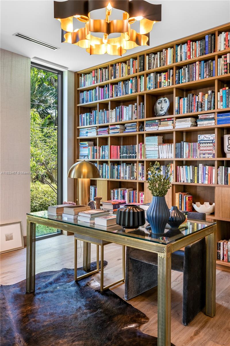 3910 Battersea Rd, Miami, Florida image 27