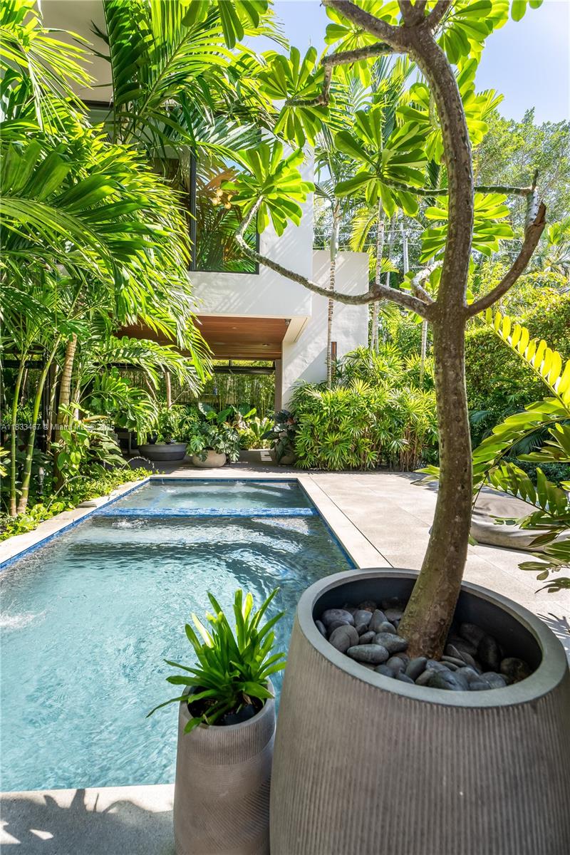 3910 Battersea Rd, Miami, Florida image 48