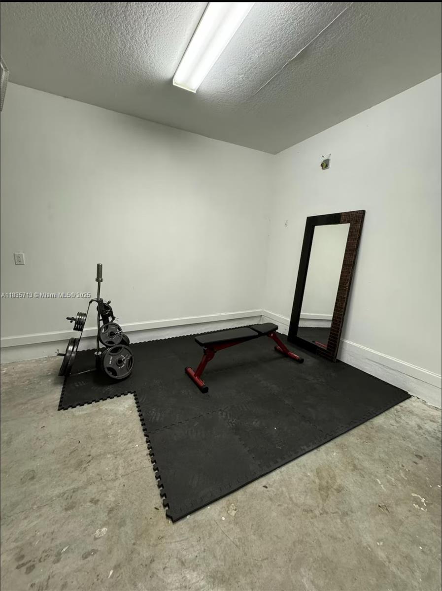 15441 SW 11th Ter, Miami, Florida image 31