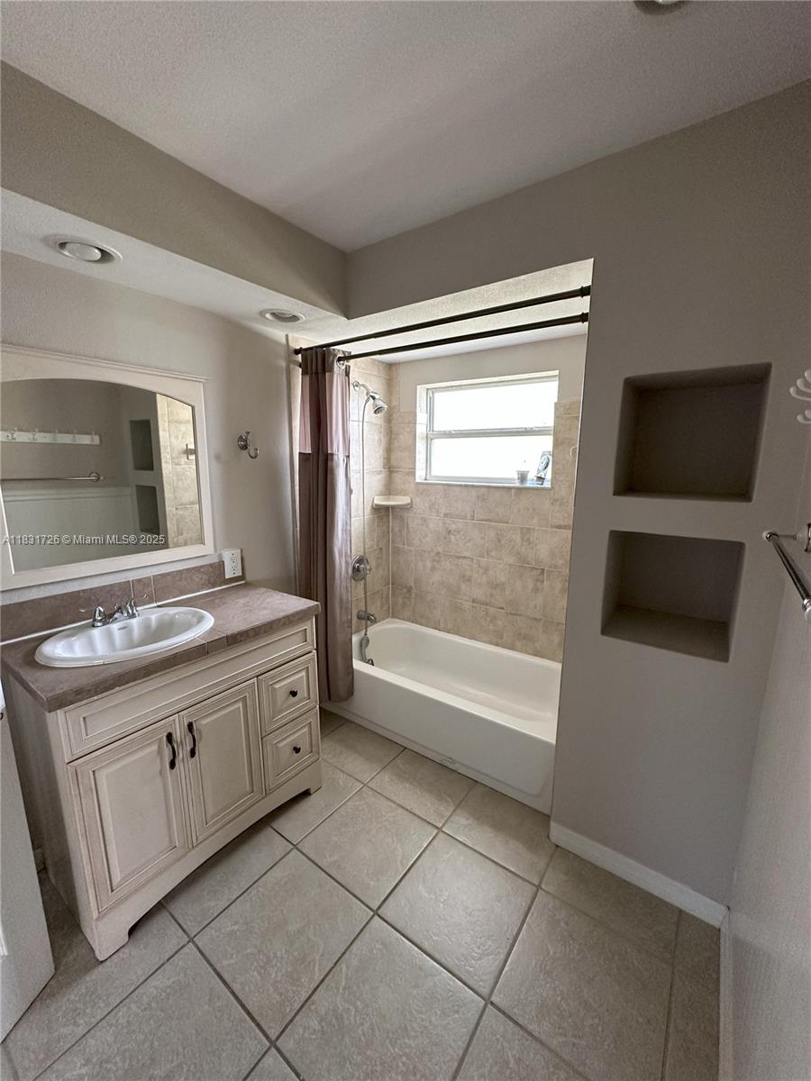 1732 Valencia Ave, Sebring, Florida image 10