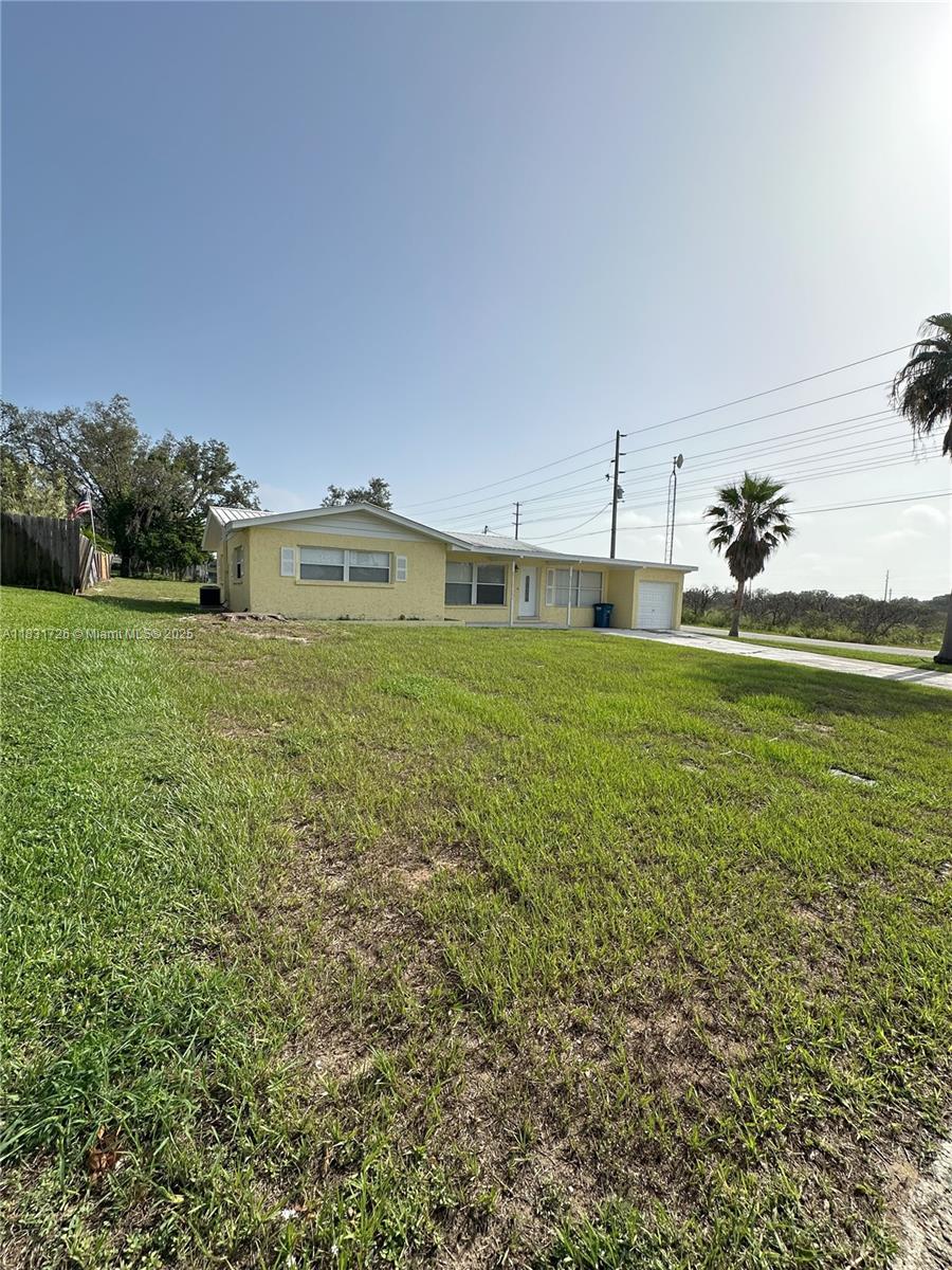 1732 Valencia Ave, Sebring, Florida image 24