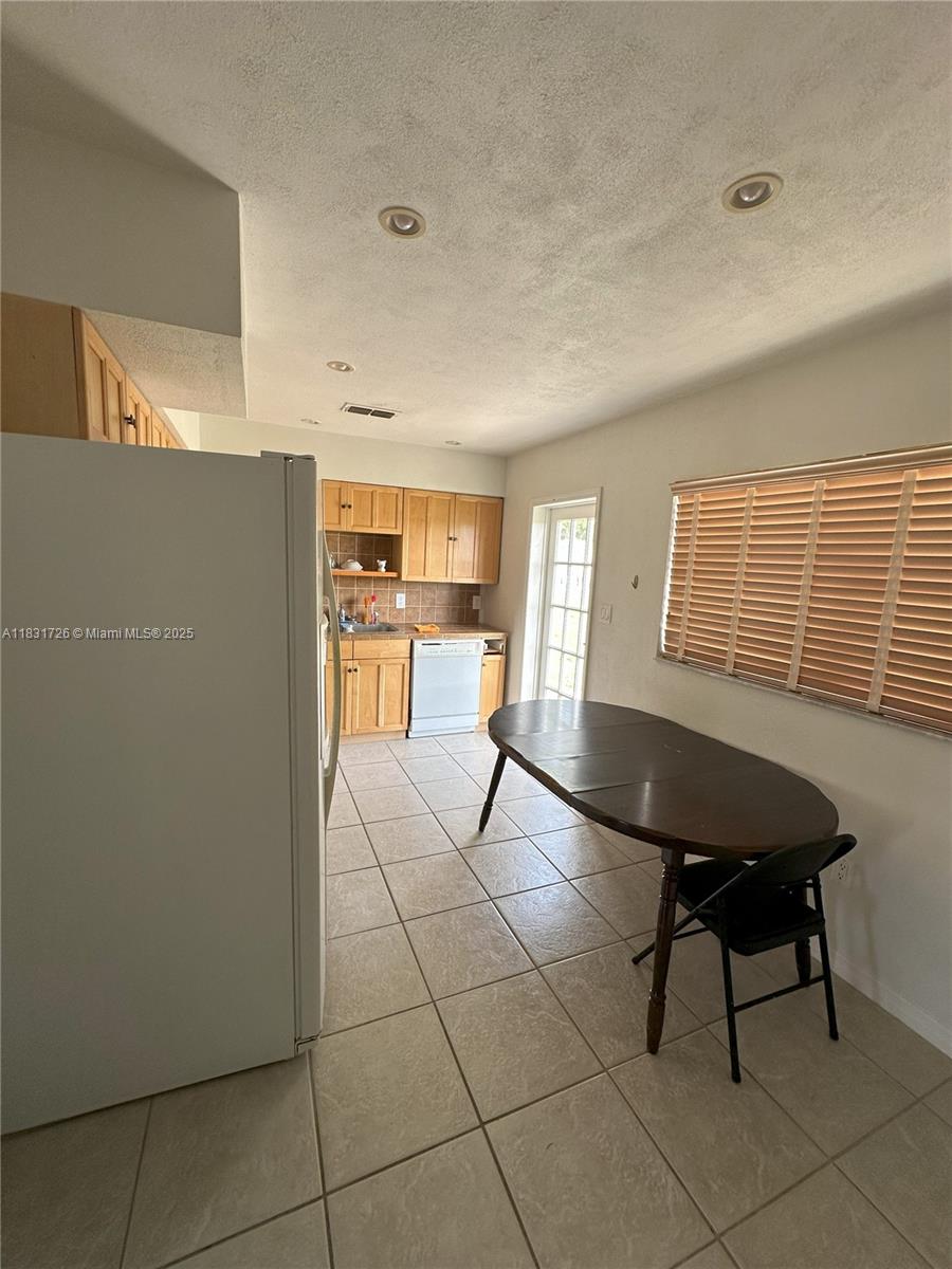 1732 Valencia Ave, Sebring, Florida image 5