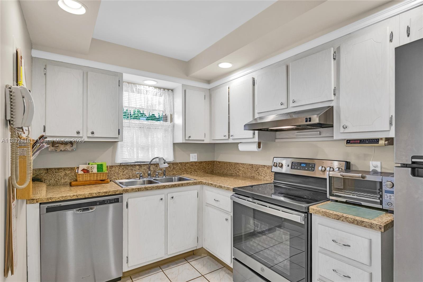 2420 Deer Creek Country Club Blvd #203-D, Deerfield Beach, Florida image 1