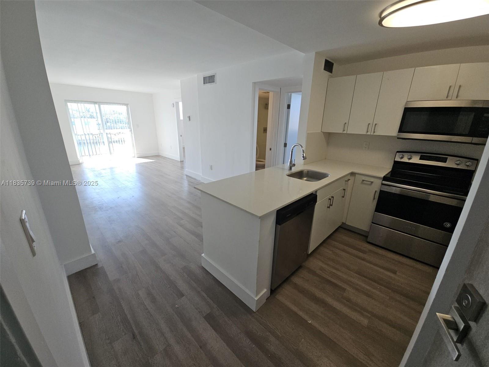 Property photo # 8