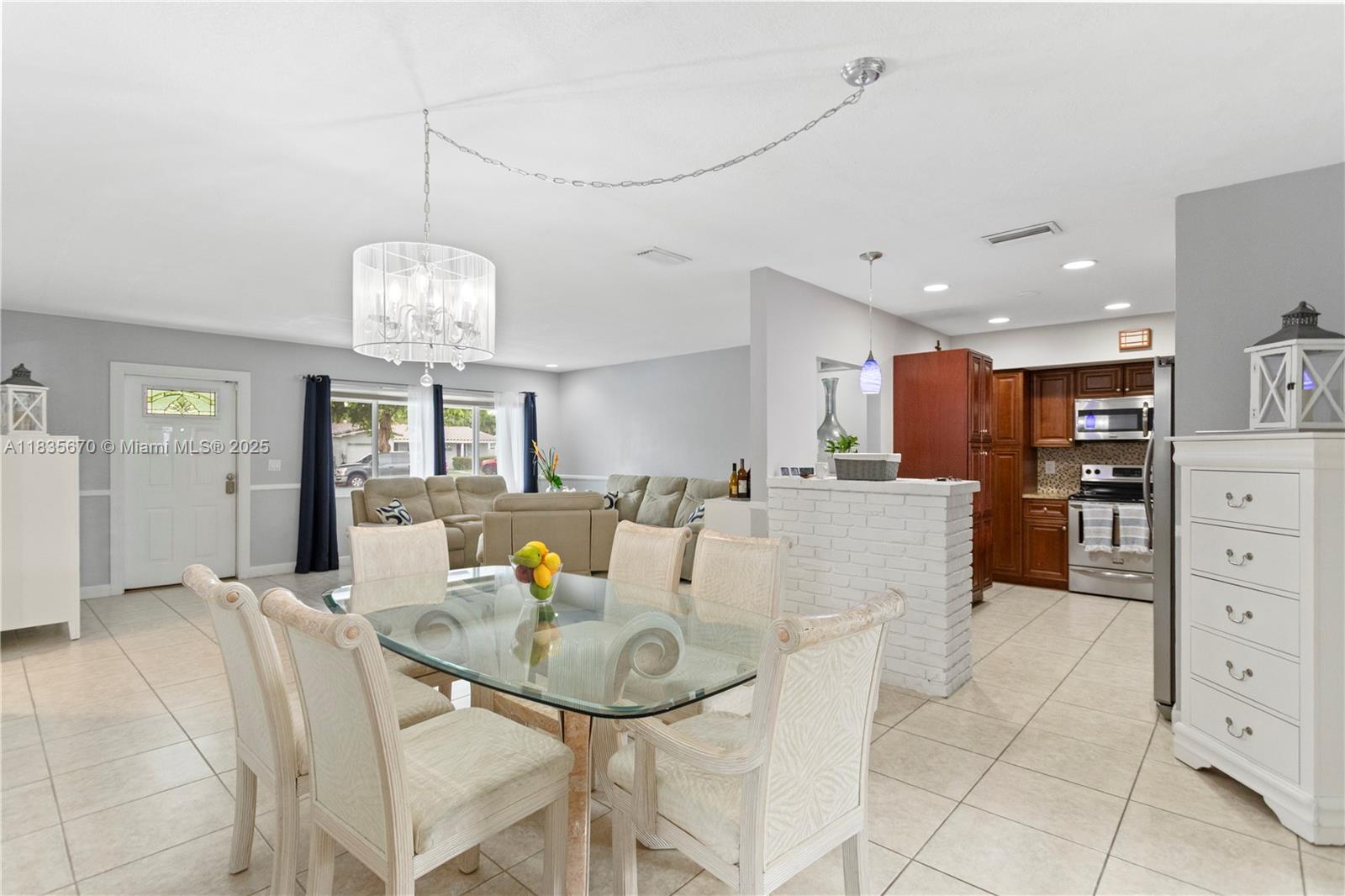 4515 Jackson St, Hollywood, Florida image 20