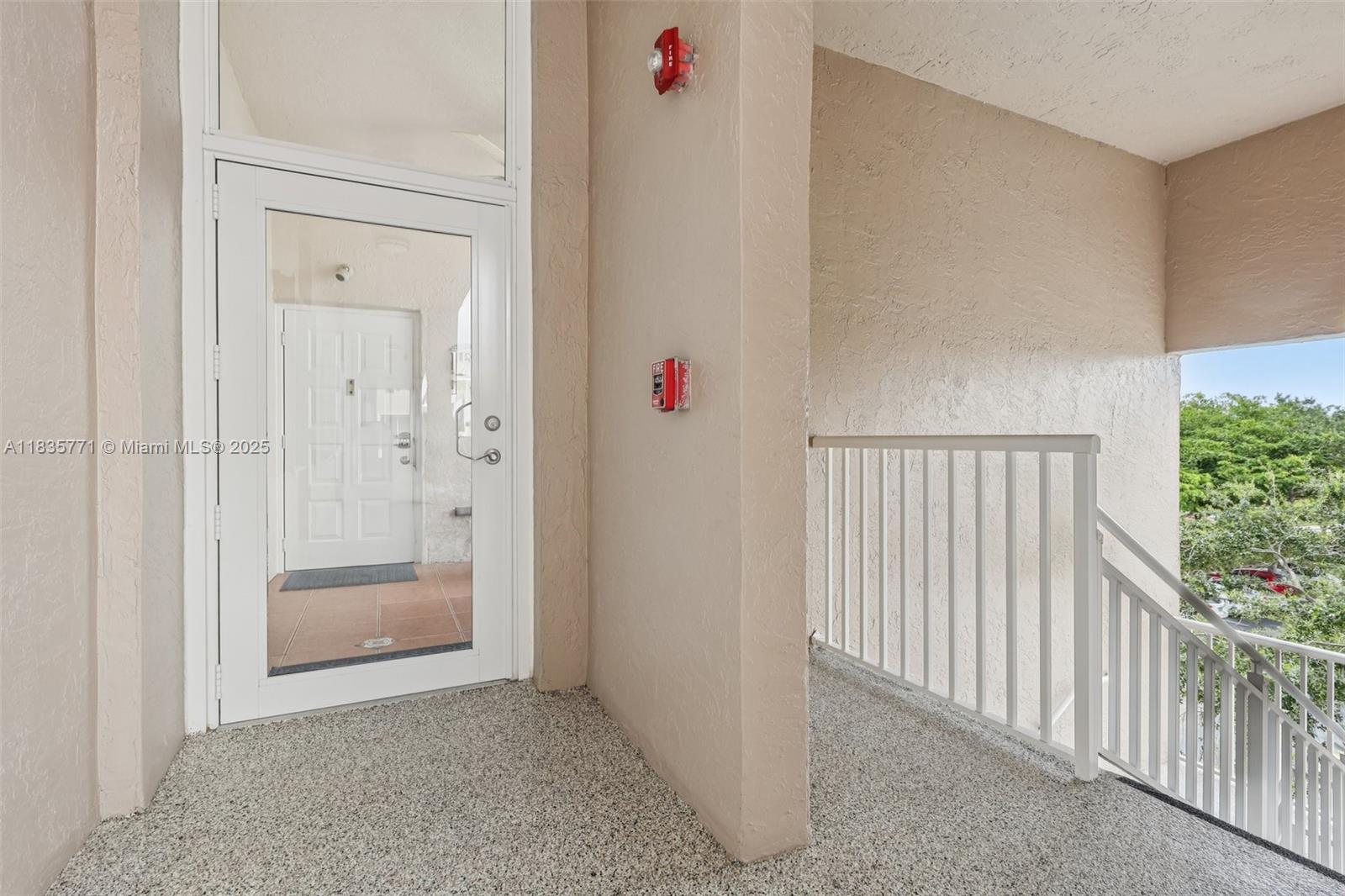7694 Granville Dr #412E, Tamarac, Florida image 6