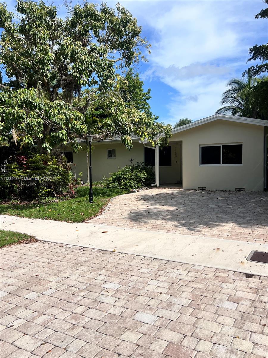 Property photo # 0