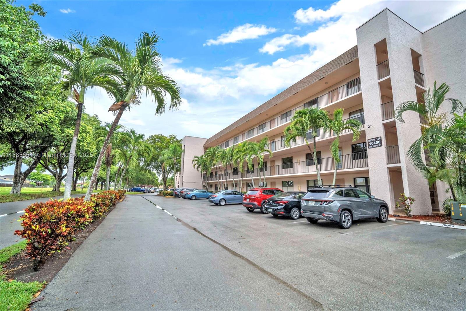 10400 NW 30th Ct #305, Sunrise, Florida image 2