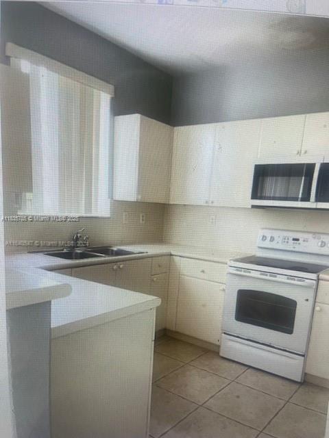 7325   NW 174 Te #104, Miami Lakes, Florida image 6