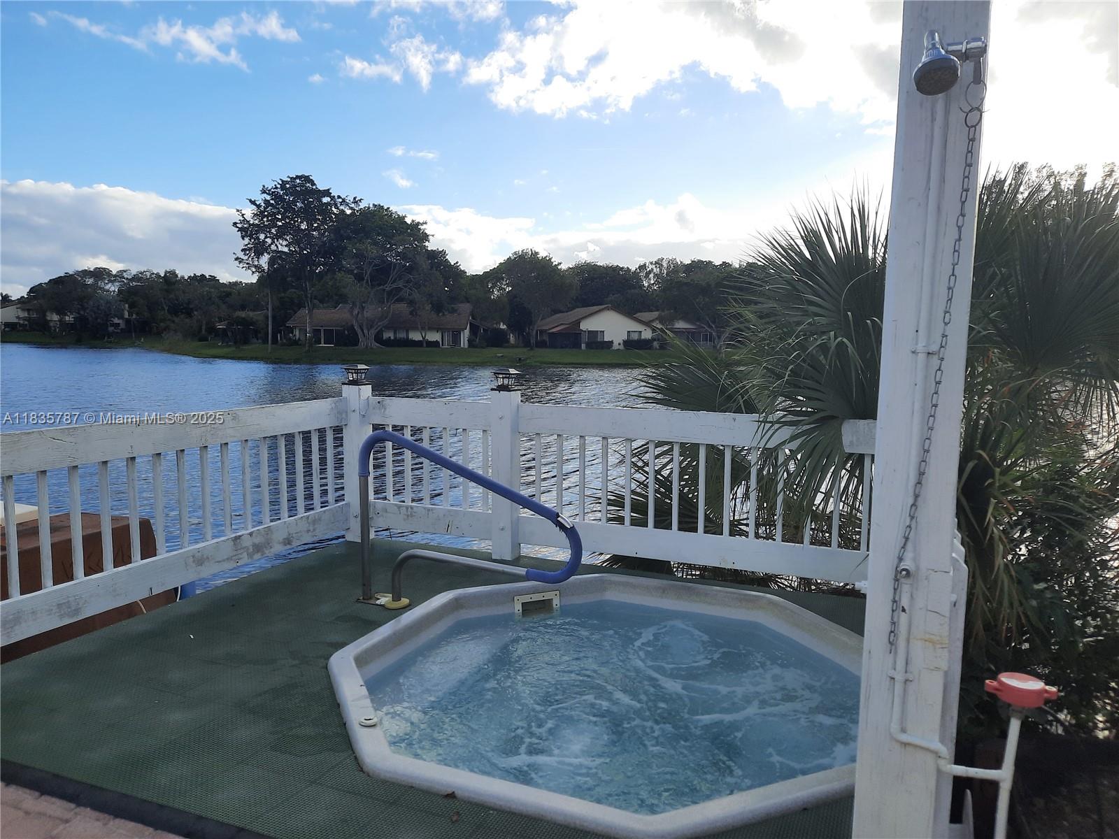 3750 Inverrary Dr #1Z, Lauderhill, Florida image 30