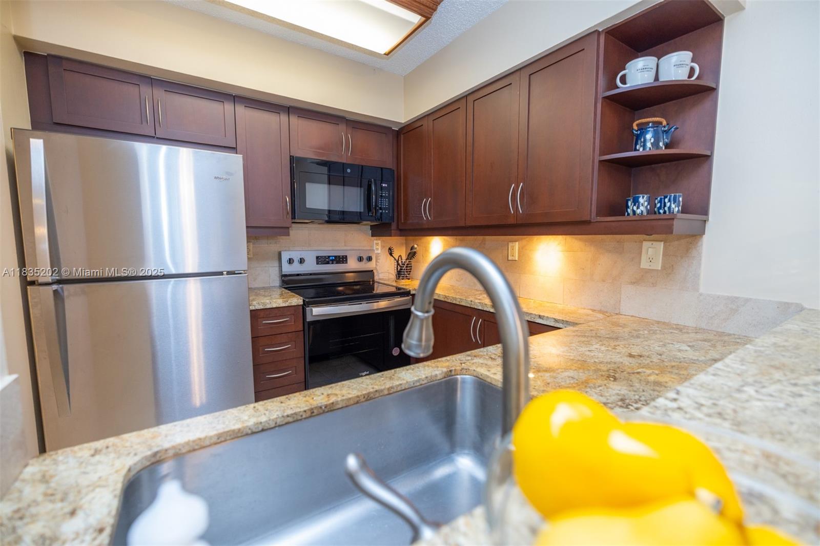 1280 S Alhambra Cir #1310, Coral Gables, Florida image 13