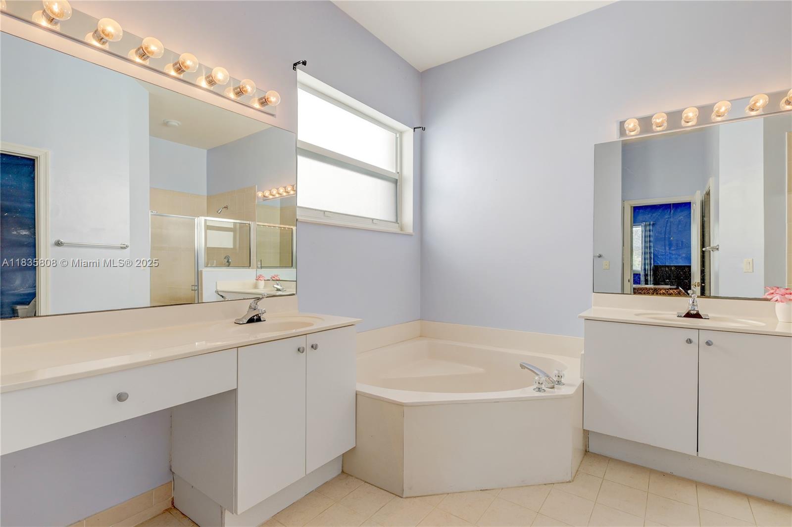 Residential, Miramar, Florida image 13