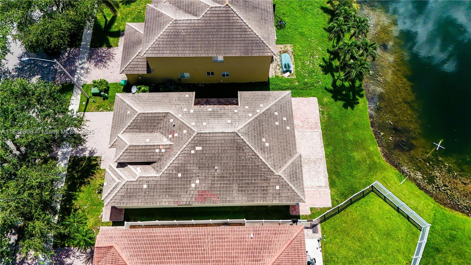 Residential, Miramar, Florida image 40