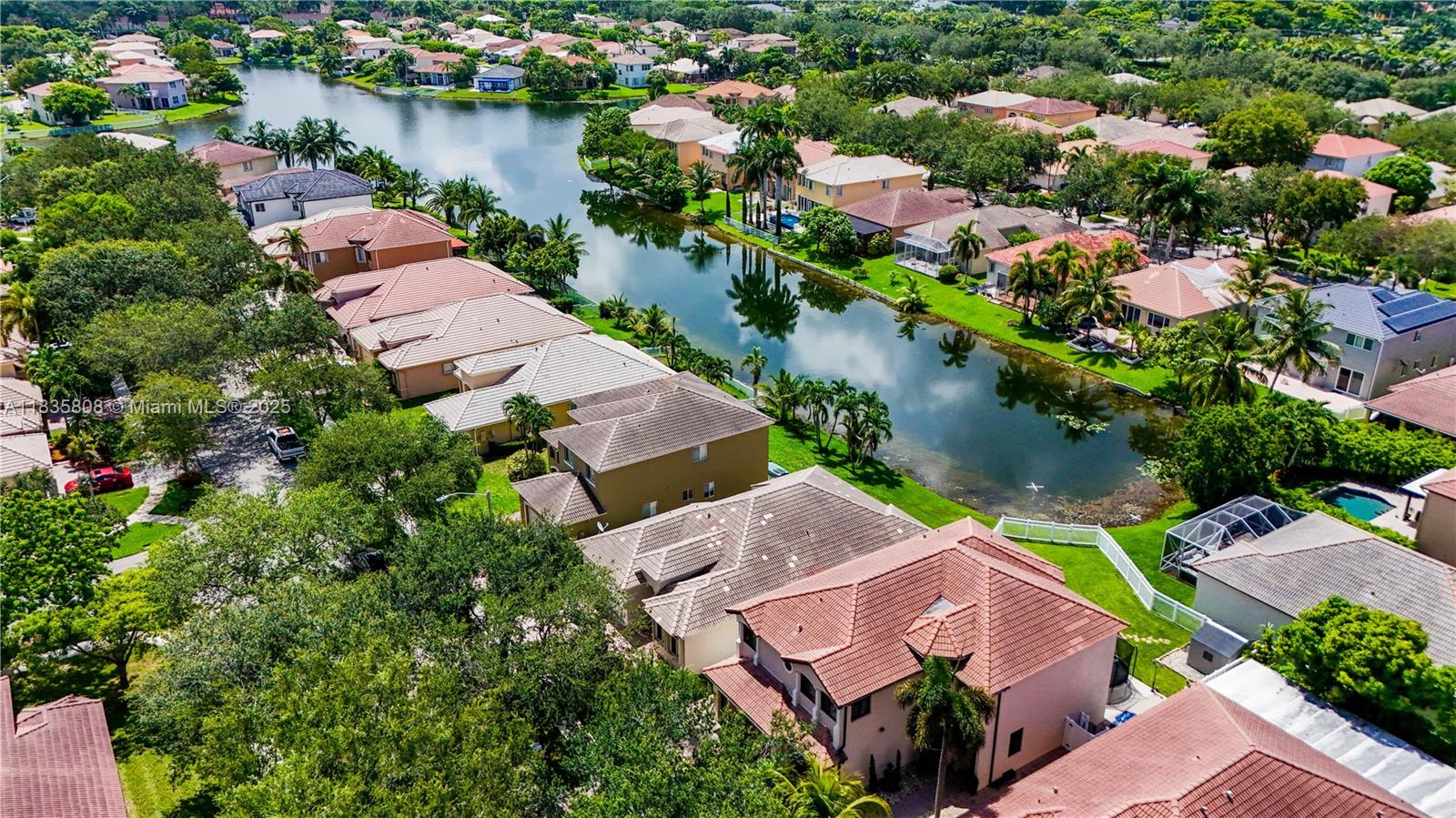Residential, Miramar, Florida image 41