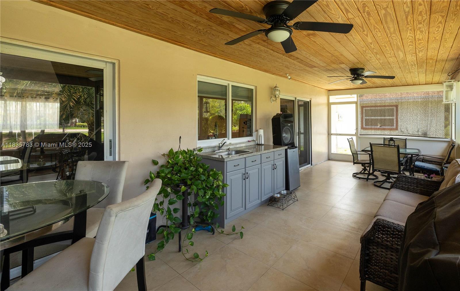4811 NW 58th St, Tamarac, Florida image 19