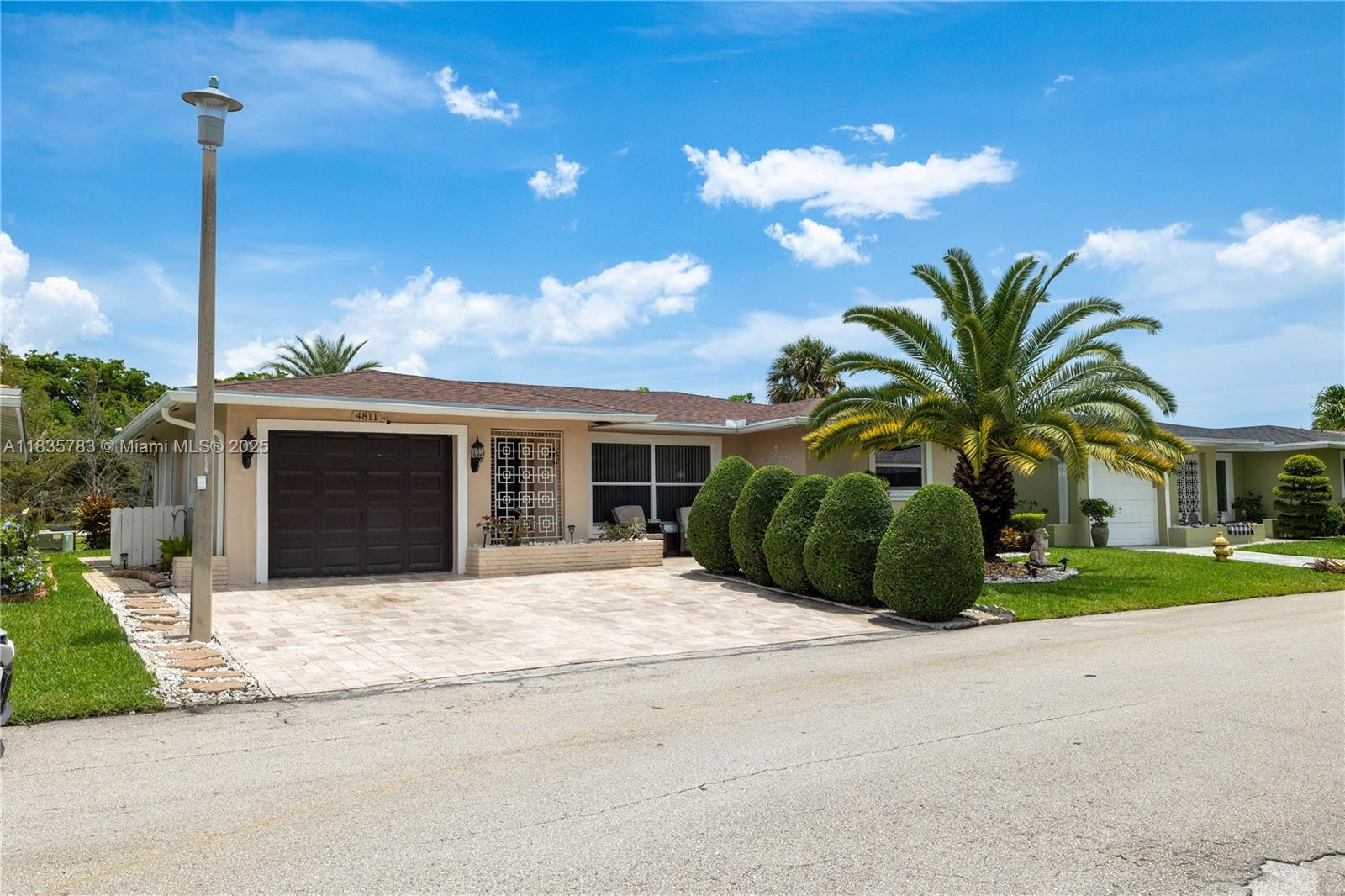 4811 NW 58th St, Tamarac, Florida image 2