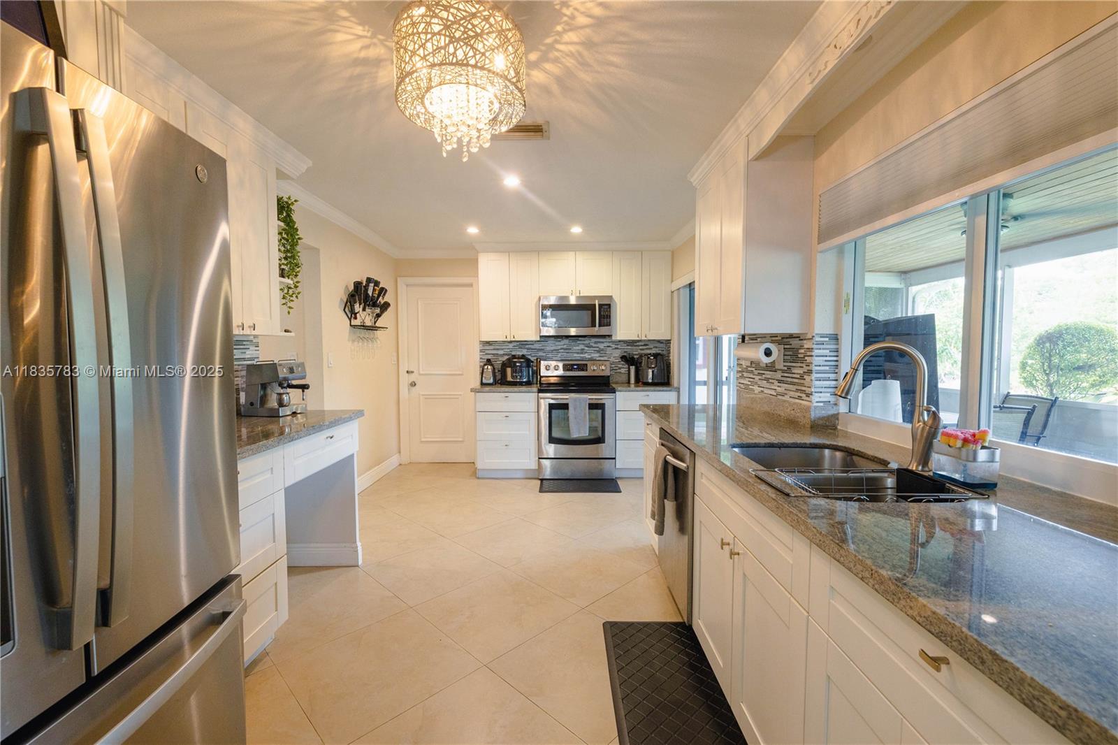 4811 NW 58th St, Tamarac, Florida image 7
