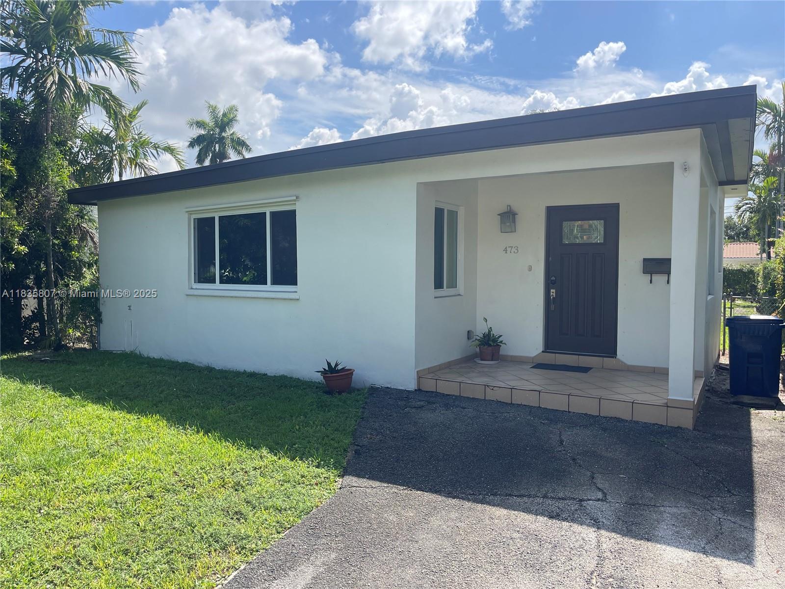 473 South Dr, Miami Springs, Florida image 2