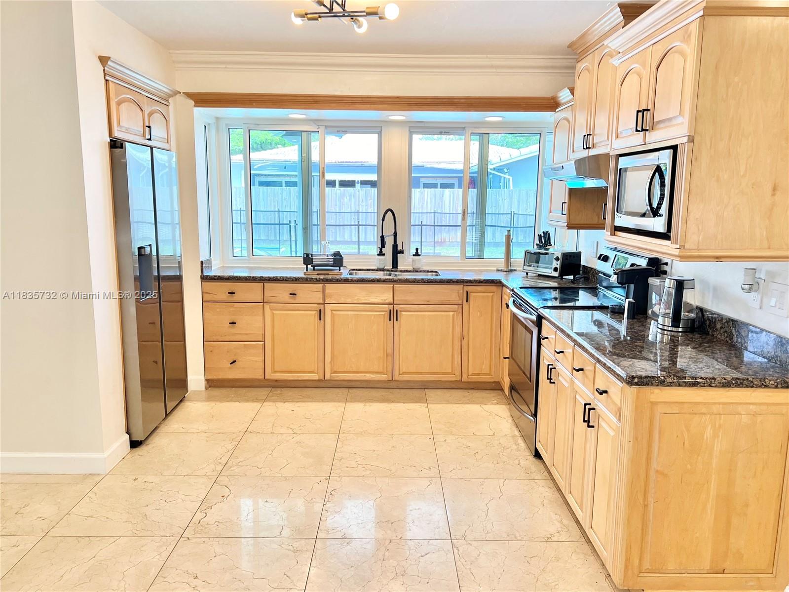5191 Sarazen Dr, Hollywood, Florida image 6