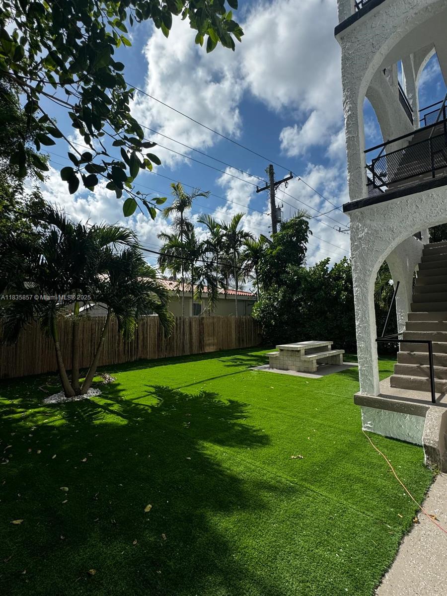 Property photo # 7