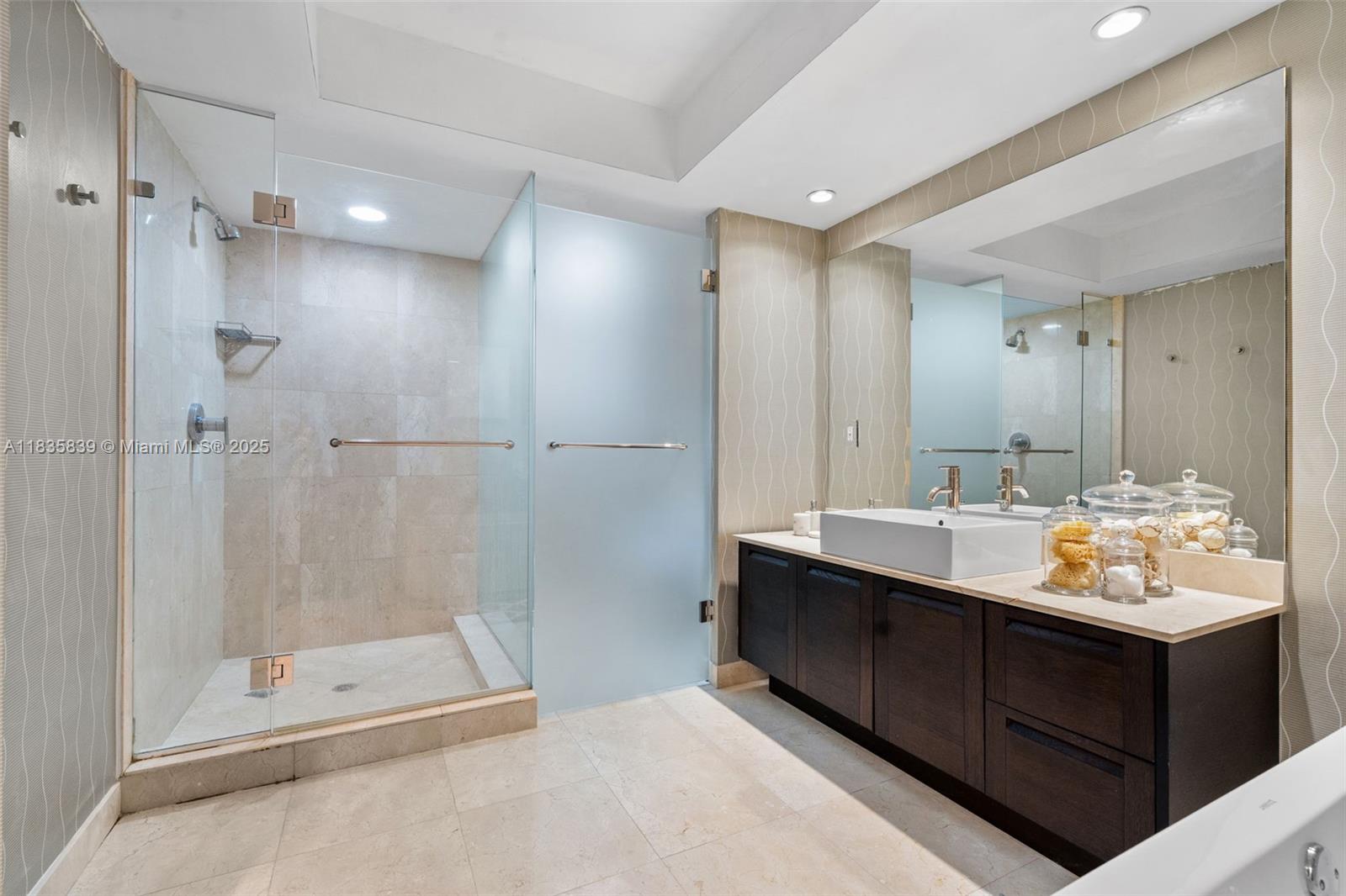 150 Sunny Isles Blvd #1-1401, Sunny Isles Beach, Florida image 17