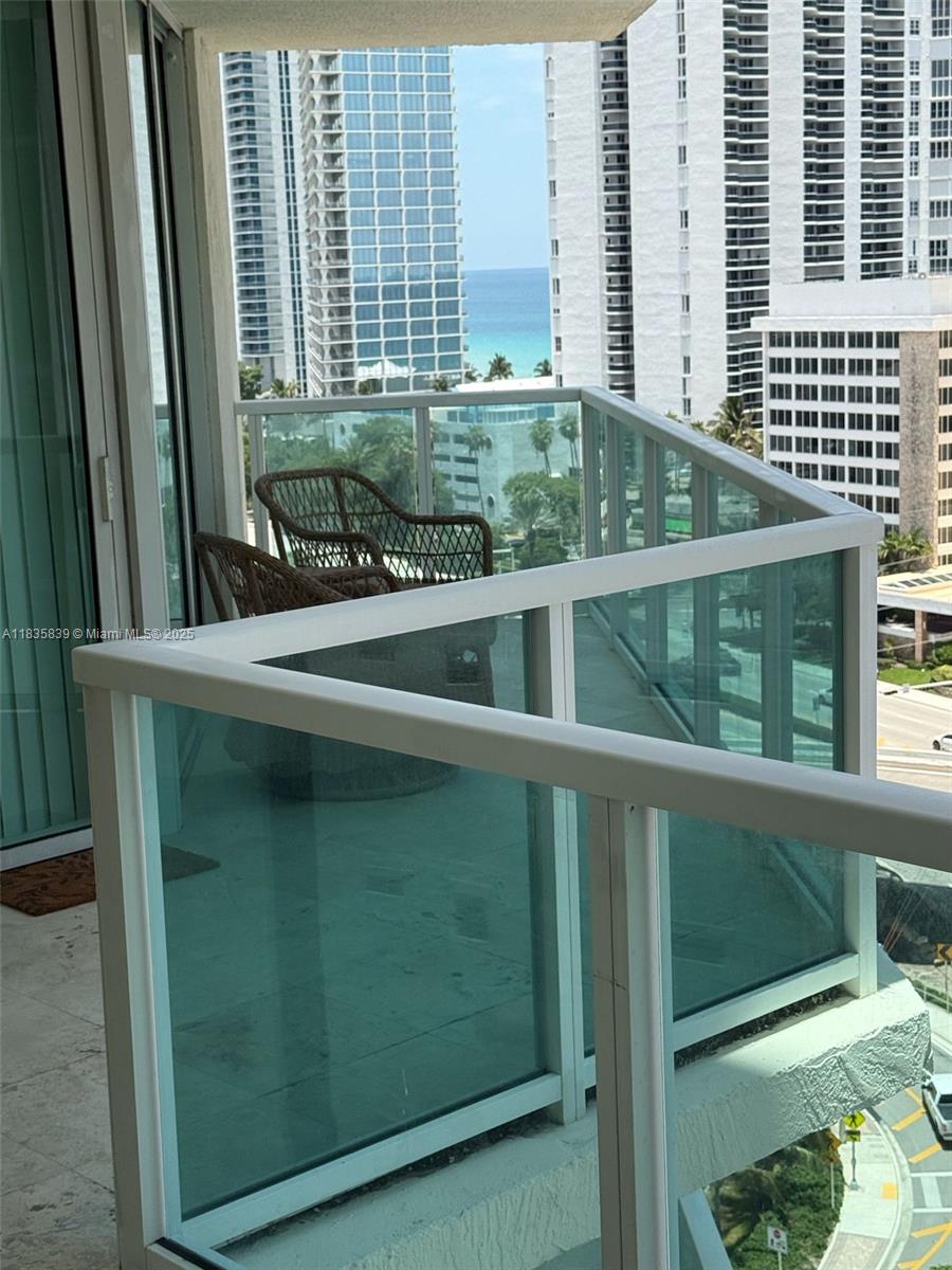 150 Sunny Isles Blvd #1-1401, Sunny Isles Beach, Florida image 24