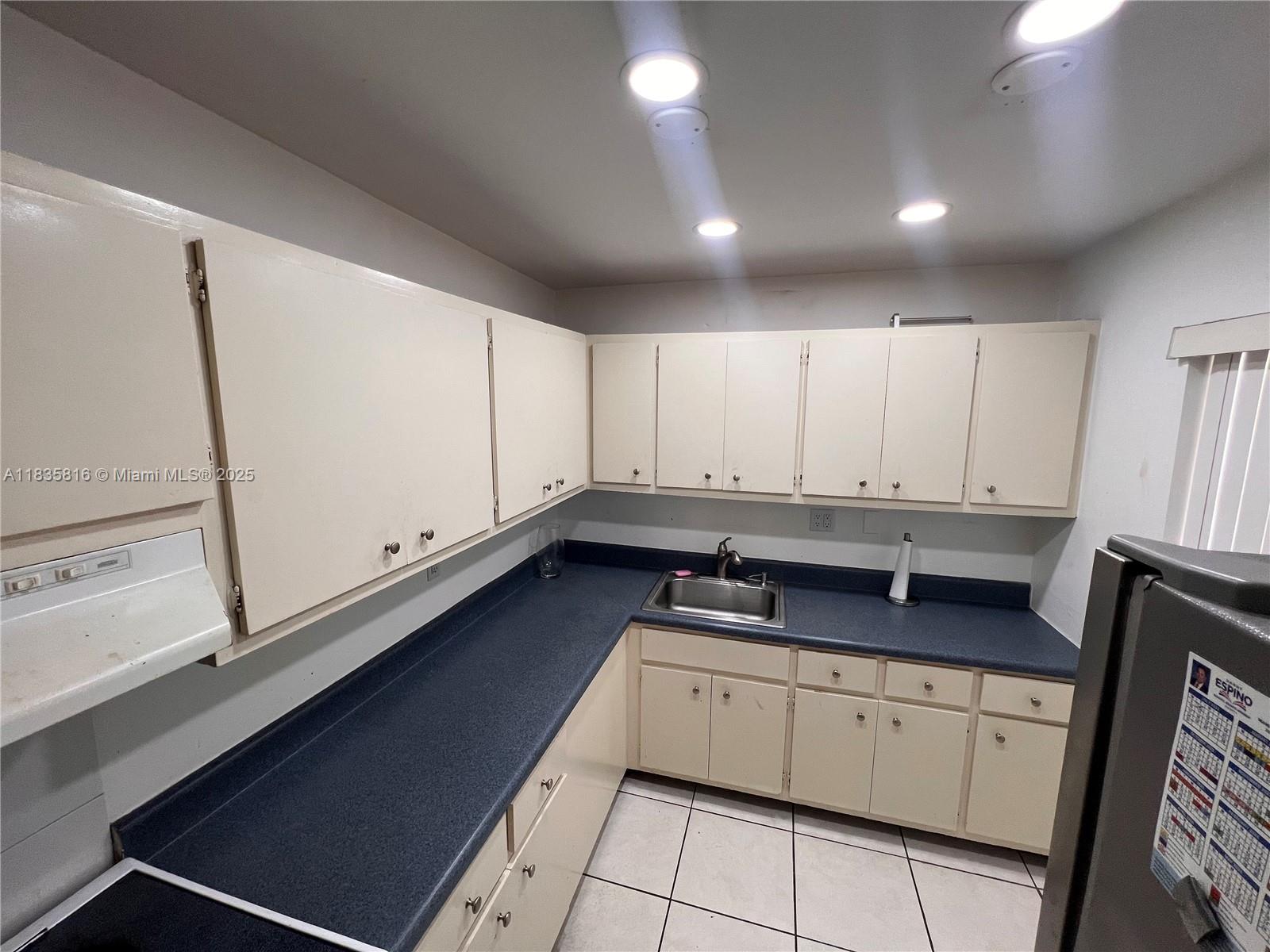 Property photo # 3