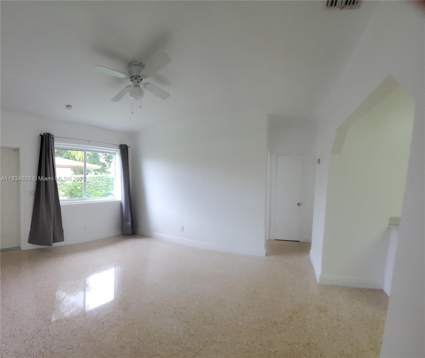 Property photo # 7
