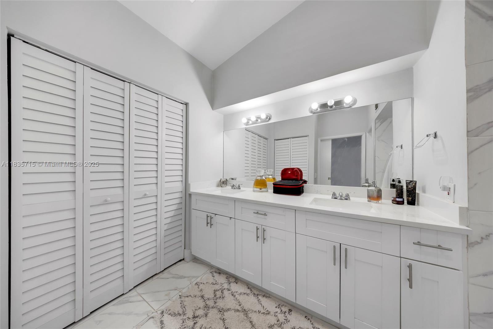 6637 NW 181st Ln, Hialeah, Florida image 27